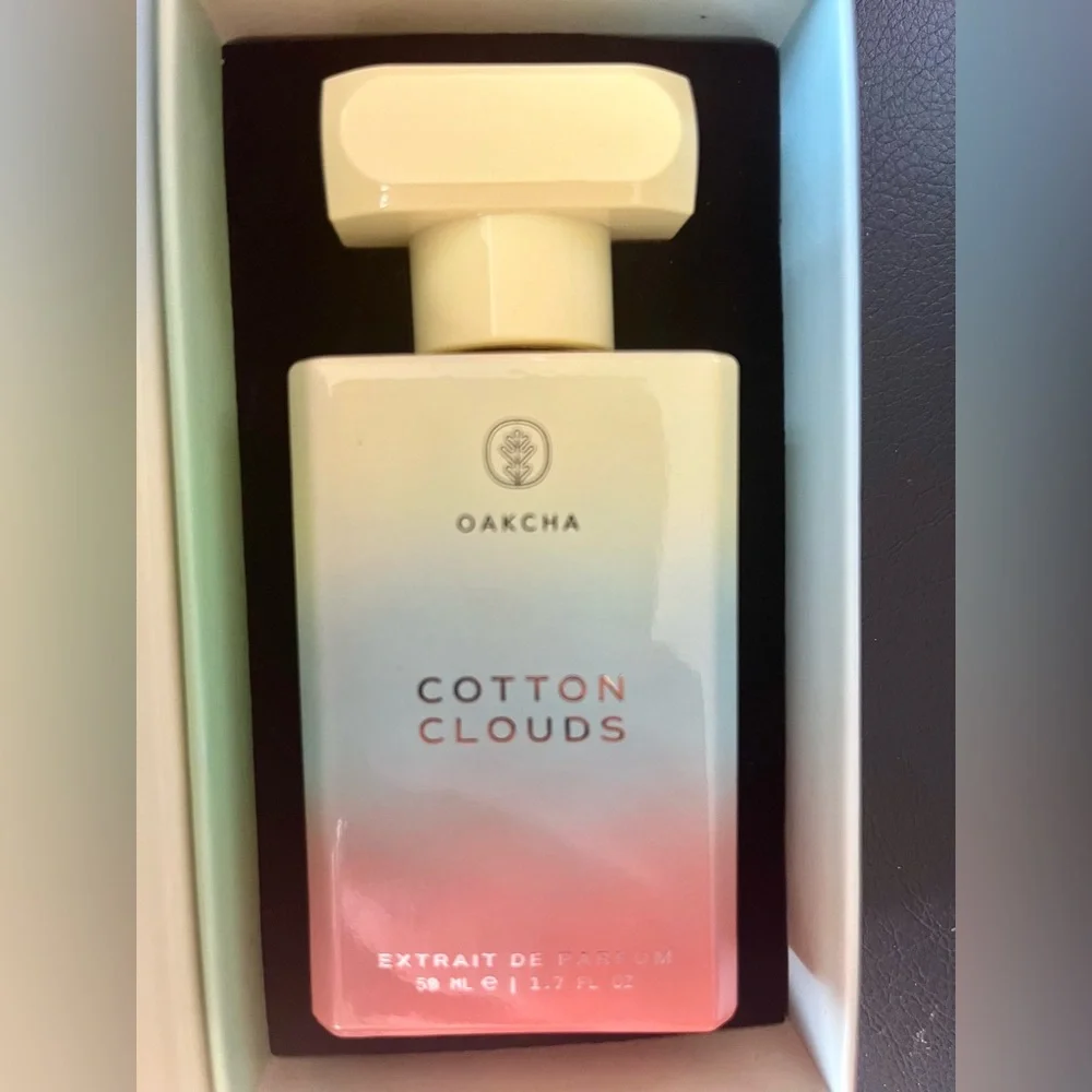 Oakcha Cotton Clouds Perfume - Cream and Pink - Picture 1 of 2